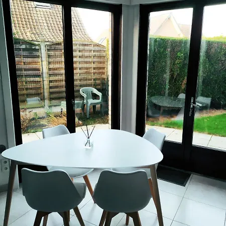 Holiday home Maison Familiale Confort Avec Garage